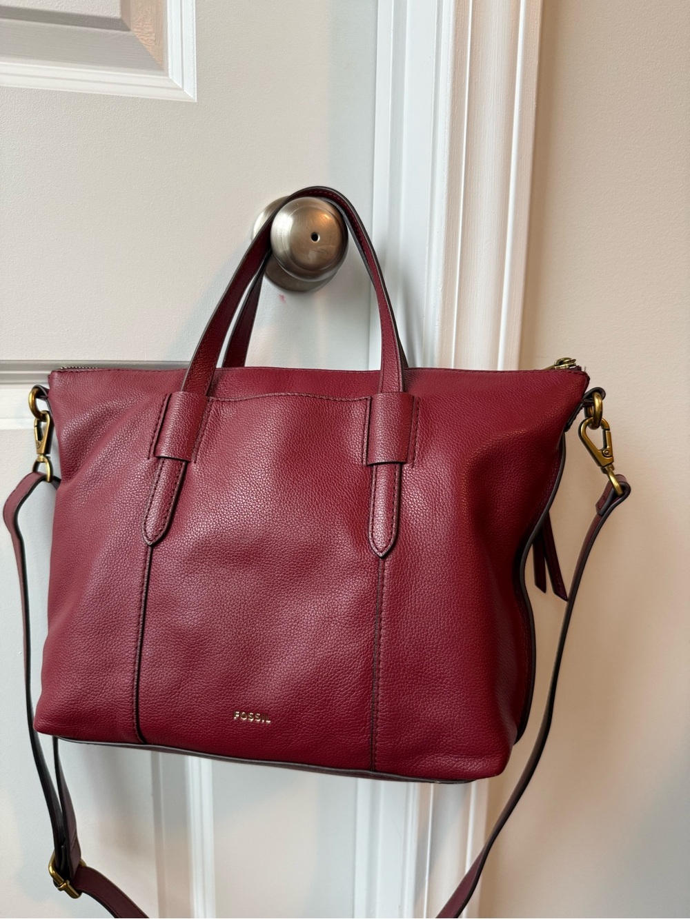 Fossil Pebbled Leather And Suede Tote in Deep Wine Burgundy Red